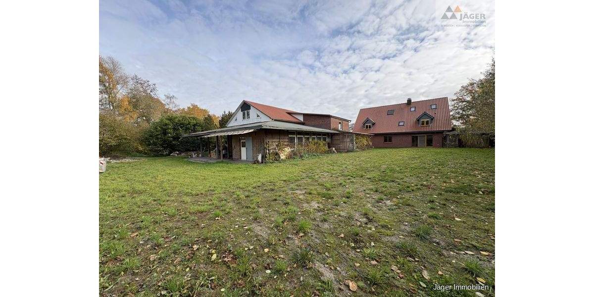 Mehrfamilienhaus mit Gewerbehalle zimmer