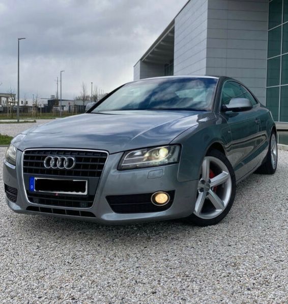 Audi A5 235.000 km 8.000 &euro; Lage 32791