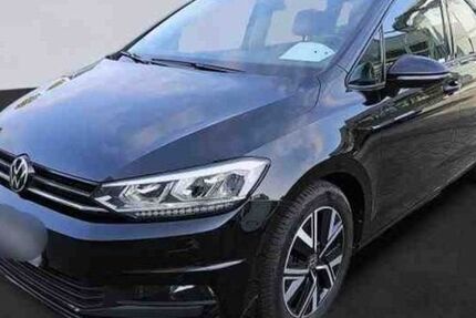 VW Touran 89.395 km 26.590 € Weida 07570