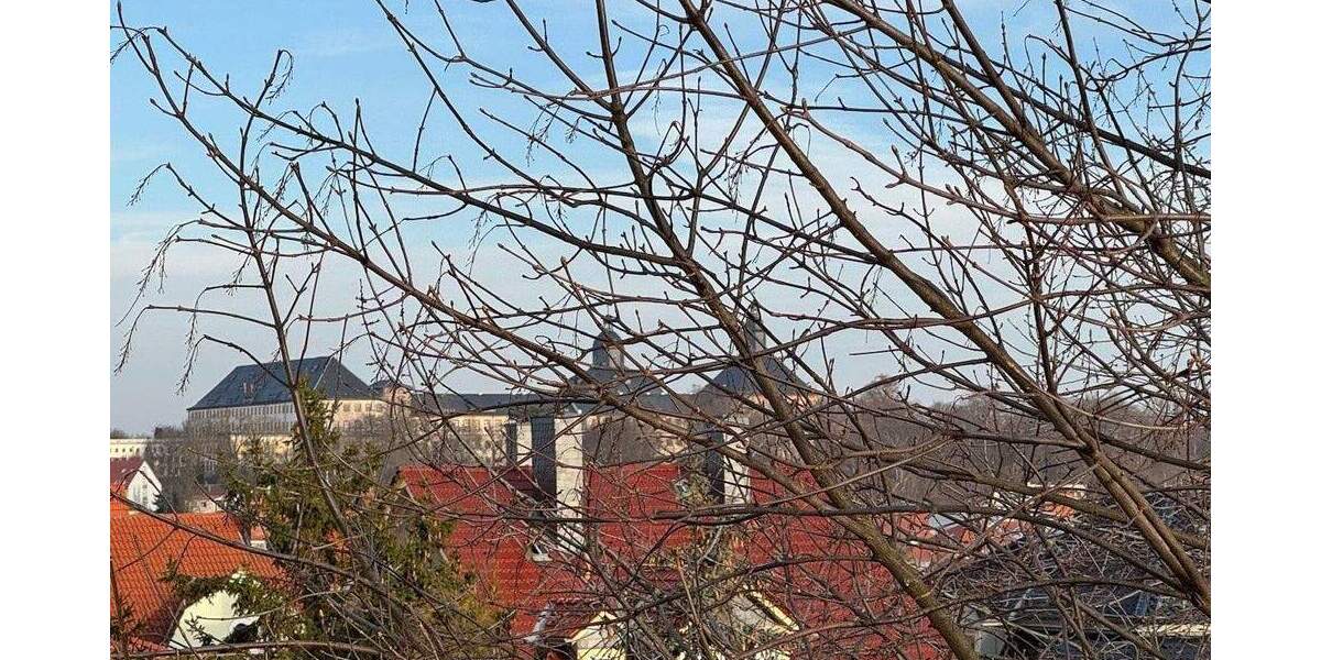 Etagenwohnung Gotha - 4 Zimmer, 106 m&sup2;, 120.000&euro; | Angebot:25386913