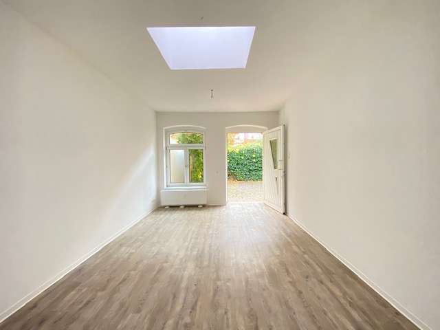 Etagenwohnung Leipzig Leutzsch - 1 Zimmer, 29 m&sup2;, 270&euro; | Angebot:27121026