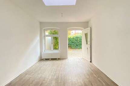 Wohnung Leipzig Leutzsch - 1 Zimmer, 29 m&sup2;, 270&euro; | Angebot:27121026