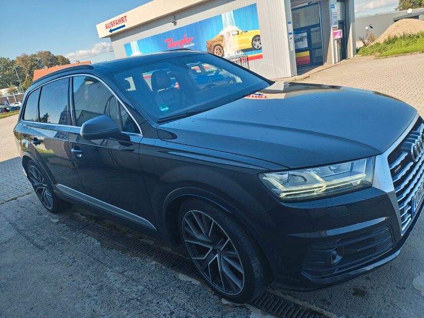 Audi Q7 237.000 km 25.500 € Vohenstrauß 92648