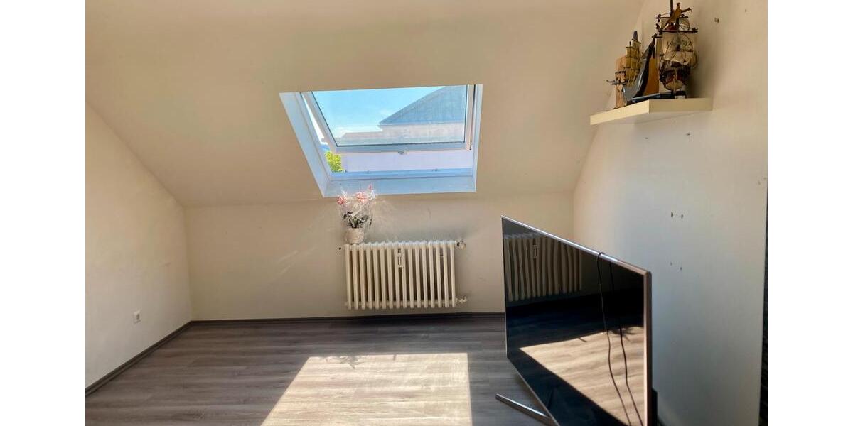 Dachgeschoßwohnung Rheinfelden (Baden) - 3 Zimmer, 75 m&sup2;, 200.000&euro; | Angebot:26699606