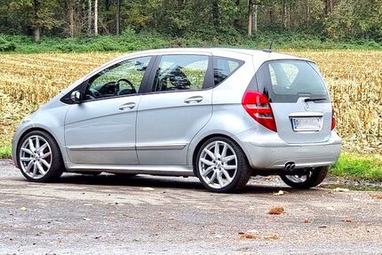 Mercedes A 200