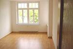 2 Raum AltbauWohnung mit Balkon in zentraler Lage