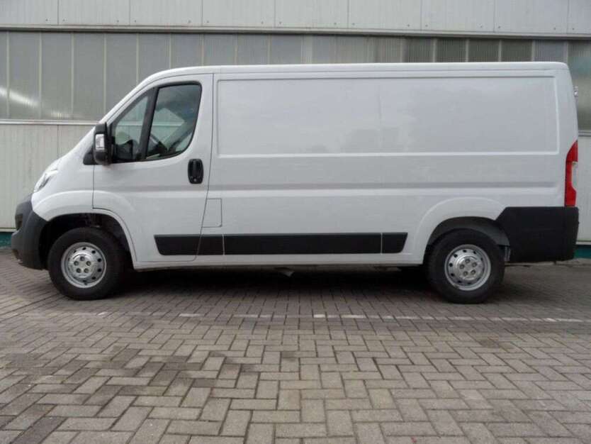 Movano