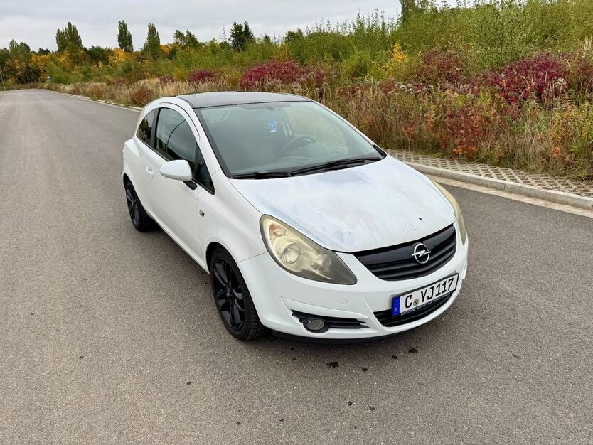 Opel Corsa 164.500 km 2.999 € Chemnitz 09126