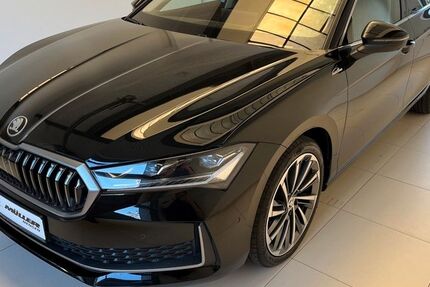 Skoda Superb 21.545 km 41.490 € Mengen 88512