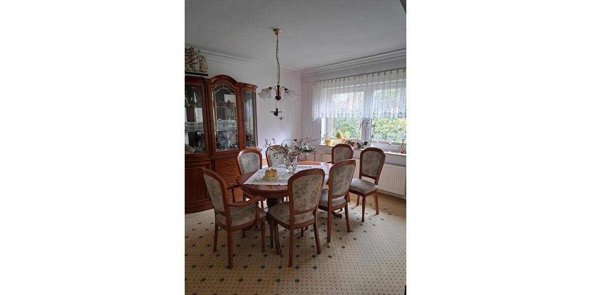 Einfamilienhaus Plate - 7 Zimmer, 151 m&sup2;, 360.000&euro; | Angebot:25935549