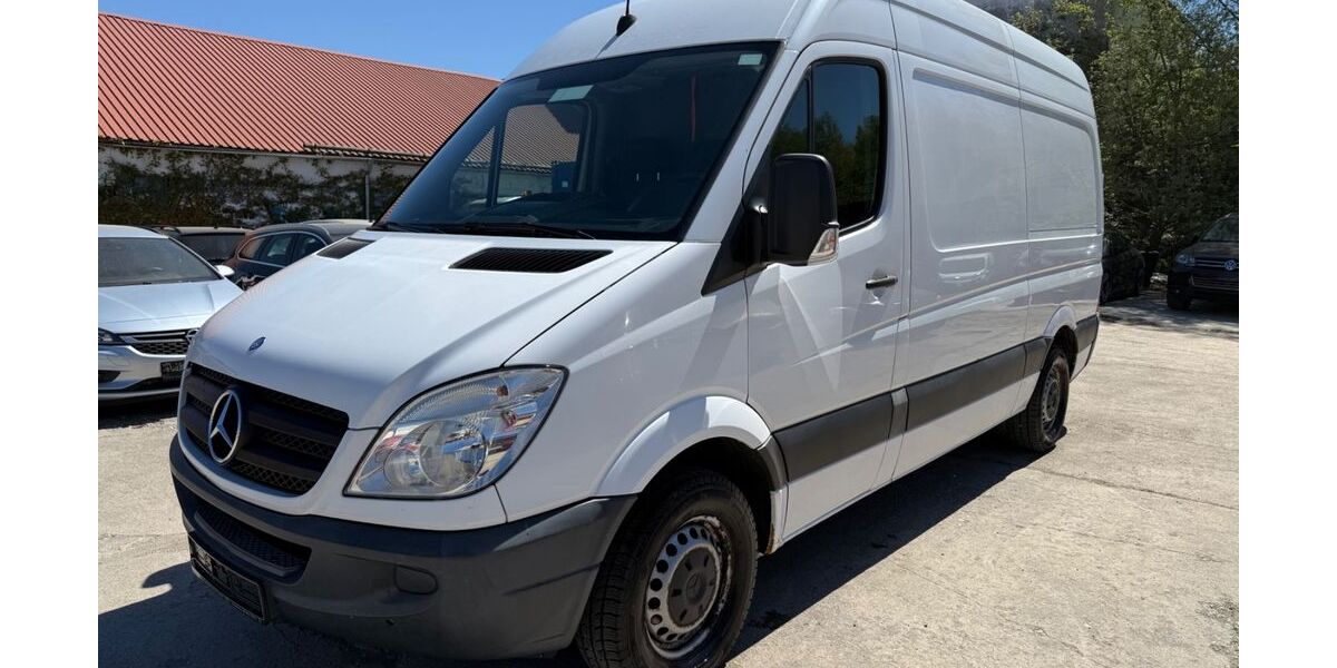 Mercedes-Benz Sprinter 175.241 km 7.990 &euro; Kumhausen 84036