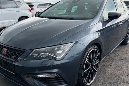 Seat Leon 85.000 km 21.999 &euro; Fuldatal (Kassel) 34233