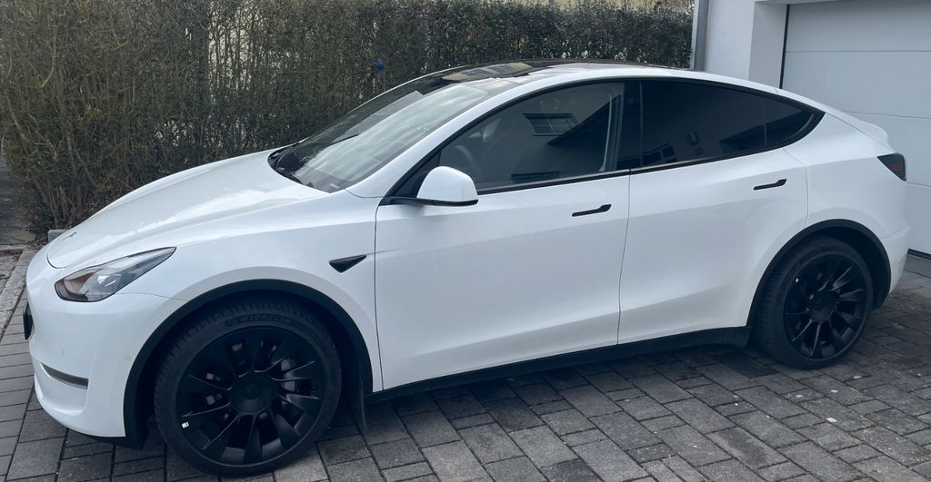 Tesla Model Y 38.100 km 33.900 &euro; Bodenkirchen 84155