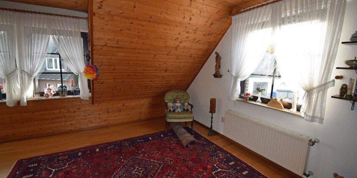 Doppelhaushälfte Grefrath - 4 Zimmer, 96 m&sup2;, 310.000&euro; | Angebot:24699328