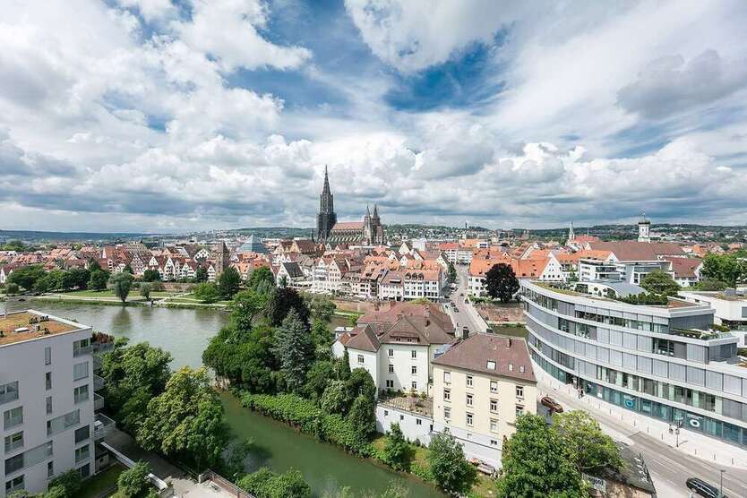 Wohnung zum Kaufen in Neu-Ulm 499.000 € 119 m²