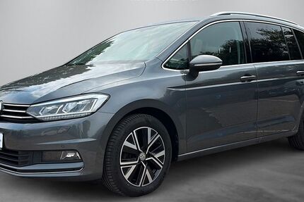 VW Touran 127.000 km 22.690 &euro; Weinstadt 71384