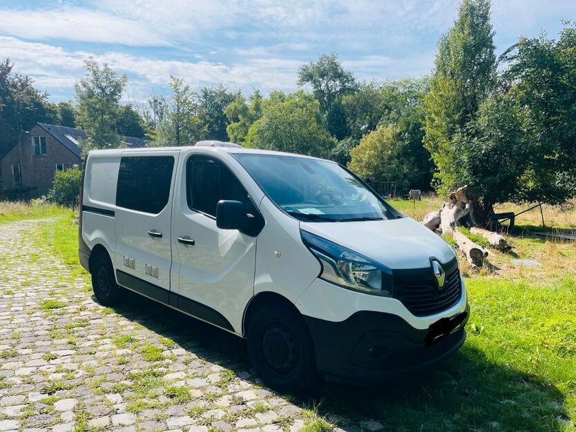 Renault Trafic 247.500 km 11.111 € Köln 50937