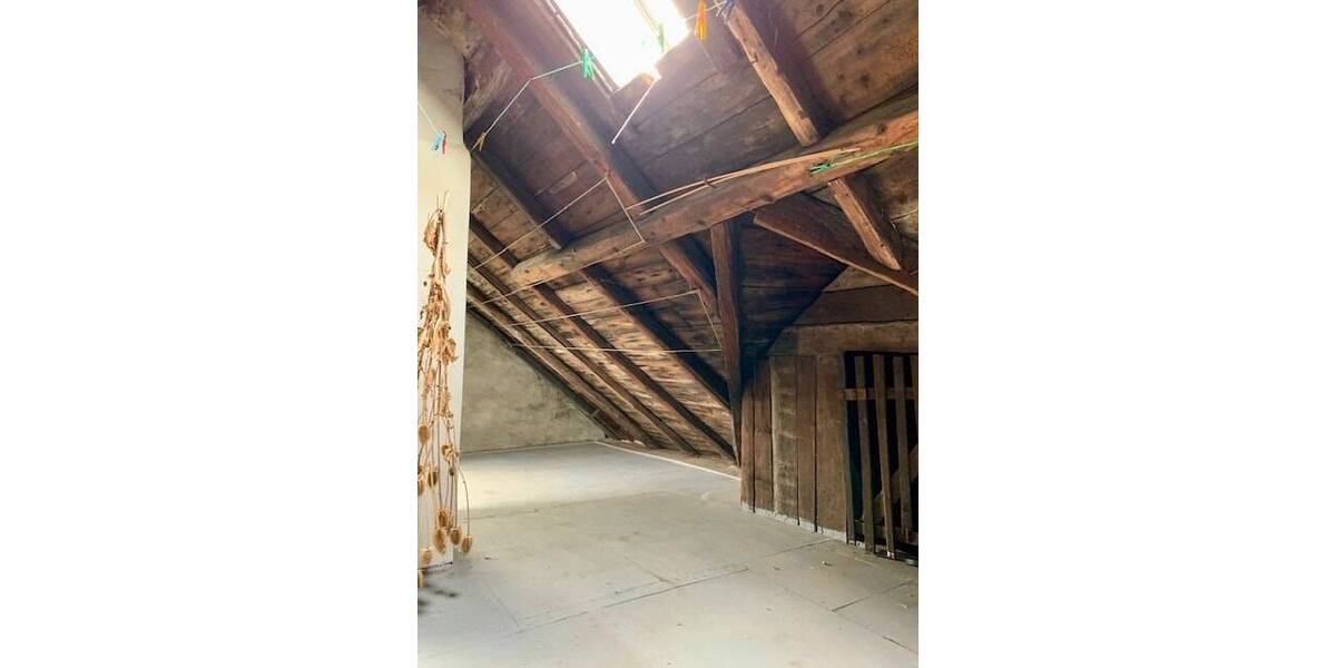 Reihenendhaus Reichenbach - 6 Zimmer, 127 m&sup2;, 85.000&euro; | Angebot:25662050
