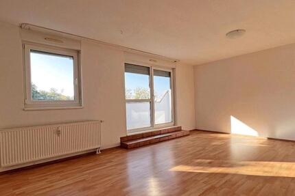 2 Zimmer Wohnung mit Balkon in Bischmisheim 2 zimmer