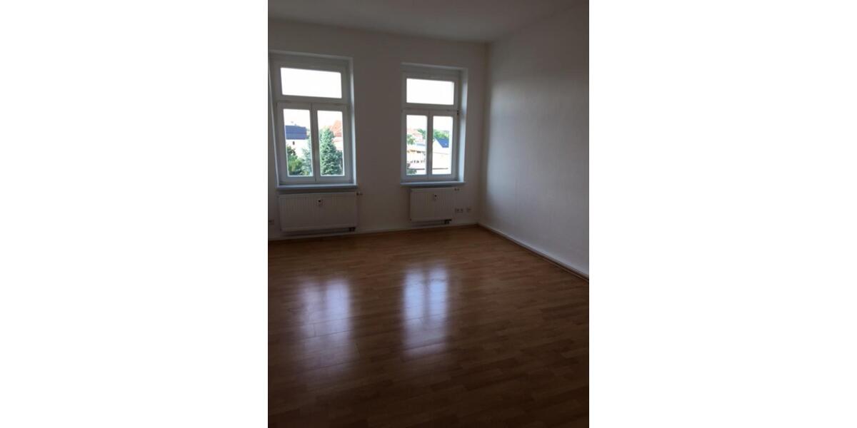Dachgeschoßwohnung Wurzen - 2.5 Zimmer, 71 m&sup2;, 450&euro; | Angebot:25852116