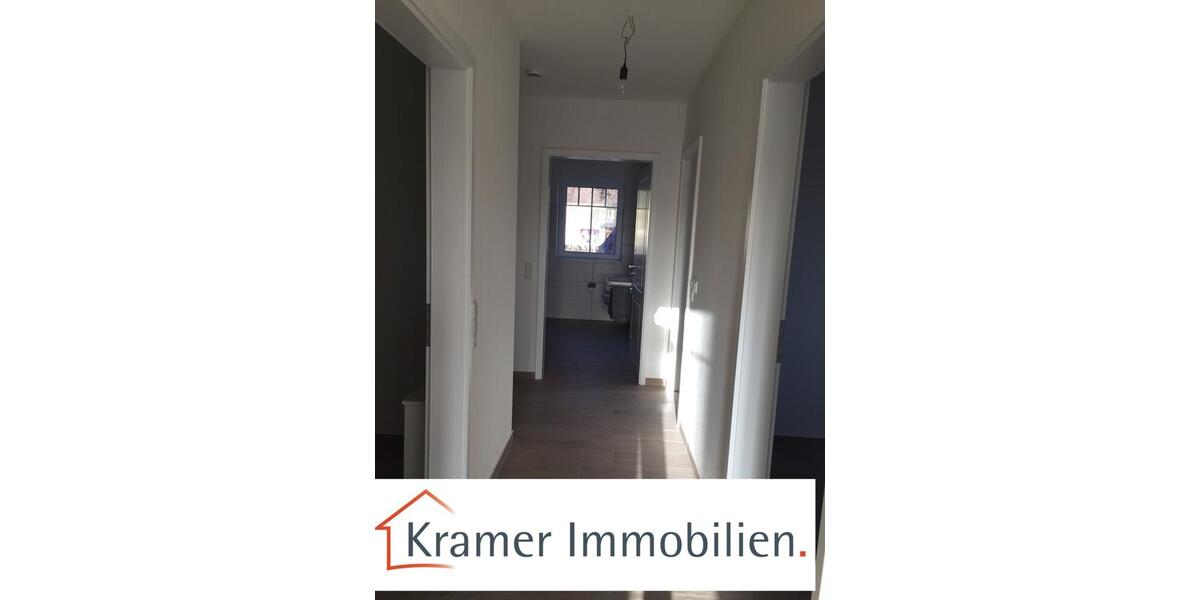 Etagenwohnung Varel - 3 Zimmer, 86 m&sup2;, 850&euro; | Angebot:25380221