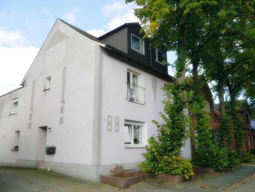 Haus zum Kaufen in Rheine 330.000 € 240 m²