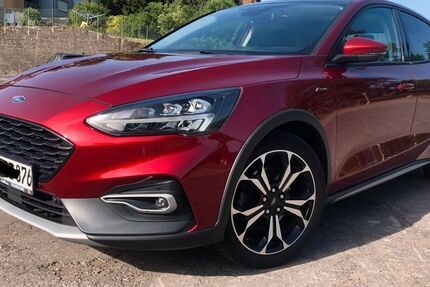 Ford Focus 49.000 km 15.800 &euro; Dudweiler 66125