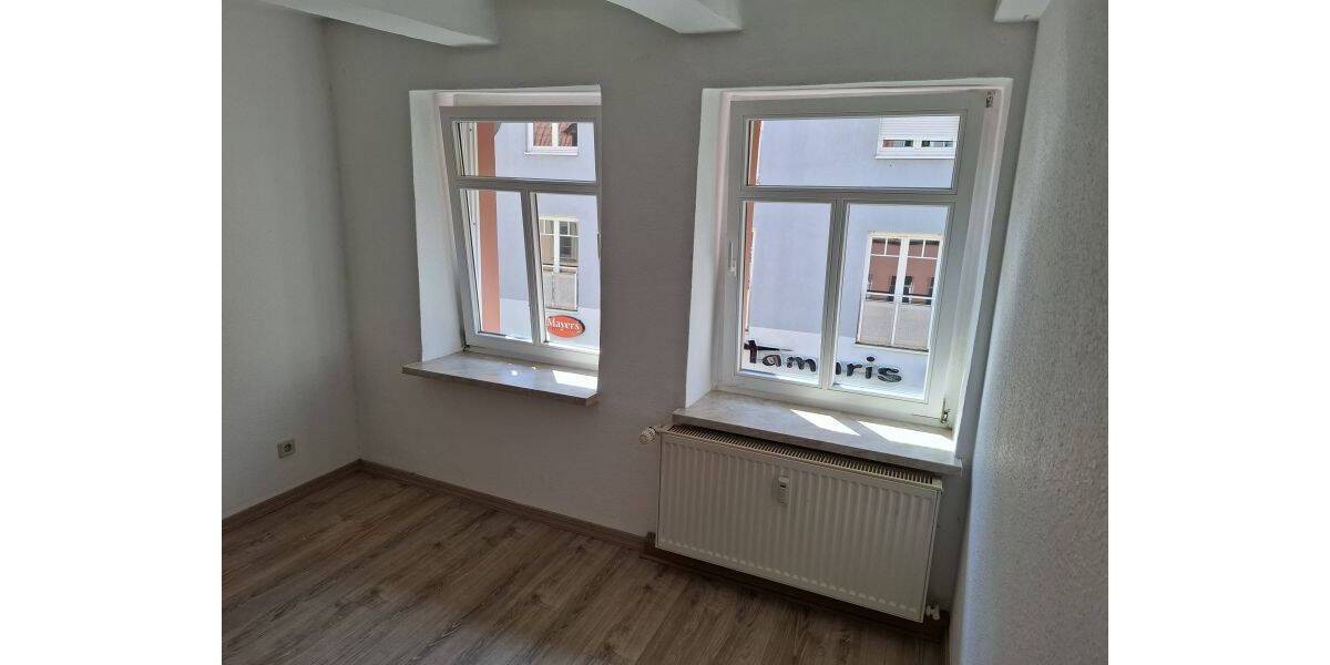 Etagenwohnung Aschersleben - 2 Zimmer, 37 m&sup2;, 210&euro; | Angebot:26257576