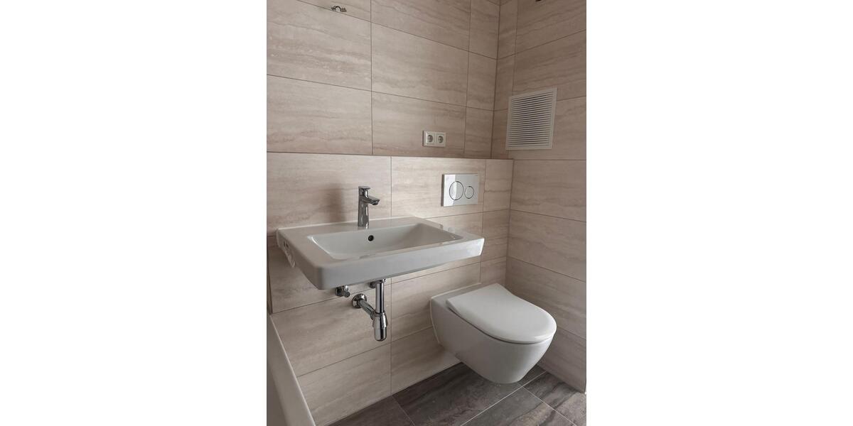 Etagenwohnung Grünwald - 2 Zimmer, 64 m&sup2;, 1.400&euro; | Angebot:24859965