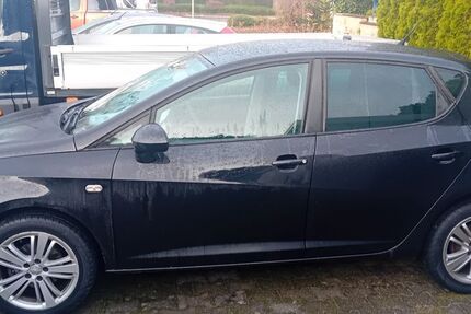 Seat Ibiza 136.000 km 3.950 &euro; Lage 32791