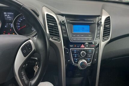 Hyundai i30 129.800 km 6.000 &euro; EHINGEN 89584