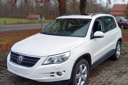 VW Tiguan 341.200 km 4.400 &euro; Bad Driburg 33014