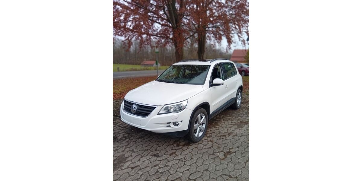 VW Tiguan 341.200 km 4.400 &euro; Bad Driburg 33014