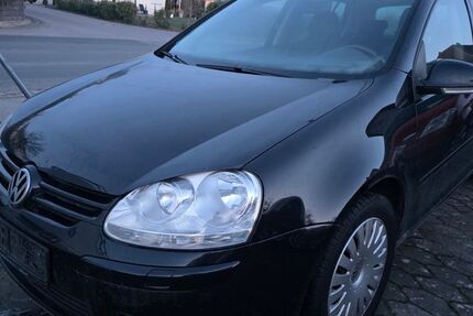 VW Golf 166.500 km 2.499 &euro; Sand a. Main 97522