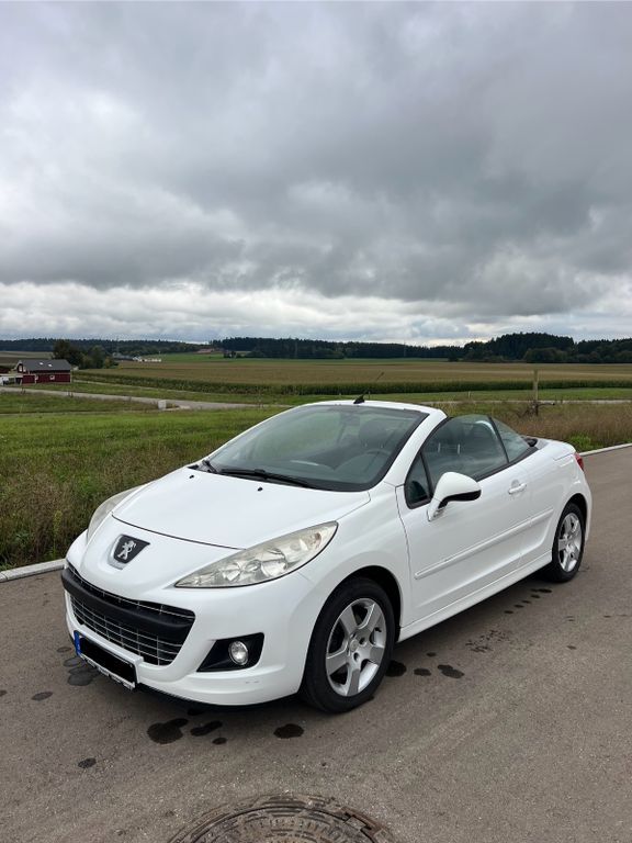 Peugeot 207 146.400 km 3.500 € Dornhan 72175