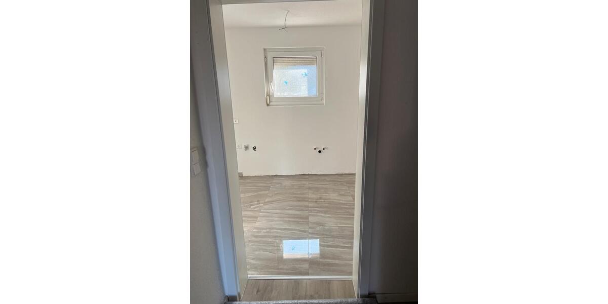 Etagenwohnung Heilbronn Böckingen - 5 Zimmer, 115 m&sup2;, 1.350&euro; | Angebot:24588316