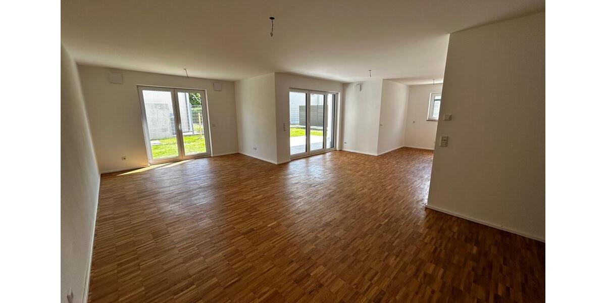 Terrassenwohnung Ingolstadt Münchener Straße - 3 Zimmer, 129 m&sup2;, 679.000&euro; | Angebot:26959087