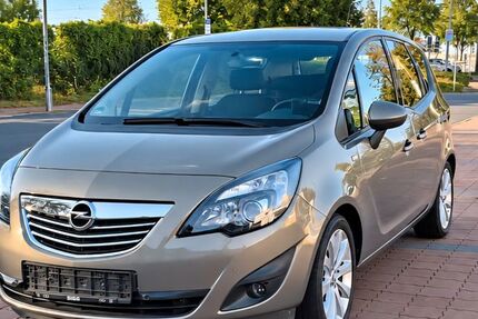 Opel Meriva 80.000 km 4.950 &euro; Berlin 13089