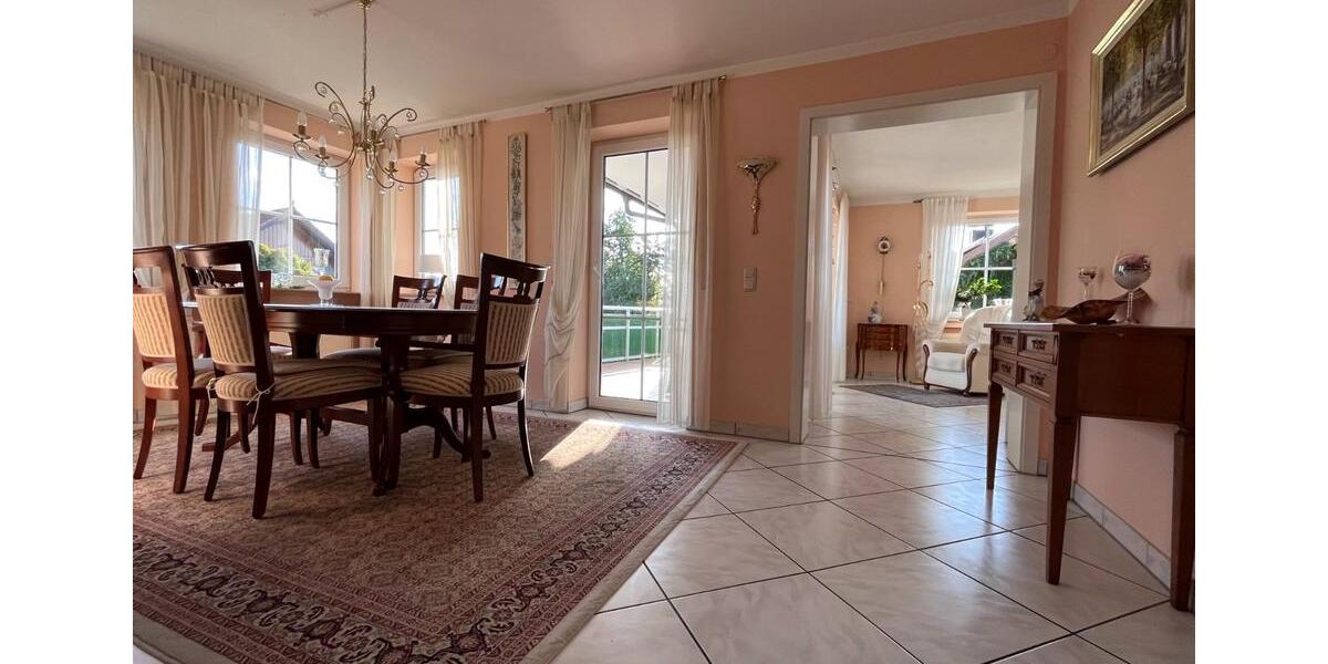 Einfamilienhaus Bad Grönenbach - 8 Zimmer, 200 m&sup2;, 590.000&euro; | Angebot:25299525