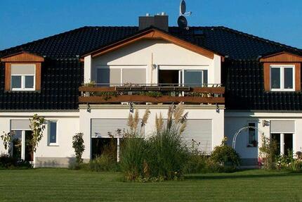 Ruhige und helle 3 Zimmerwohnung mit Terrasse 3 zimmer