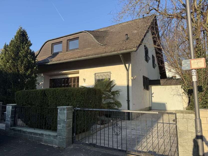 Haus zum Kaufen in Offenbach 1.100.000 € 245 m²