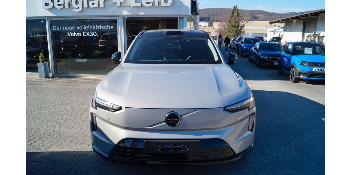 Volvo EX90 3.500 km 89.890 &euro; Meschede 59872