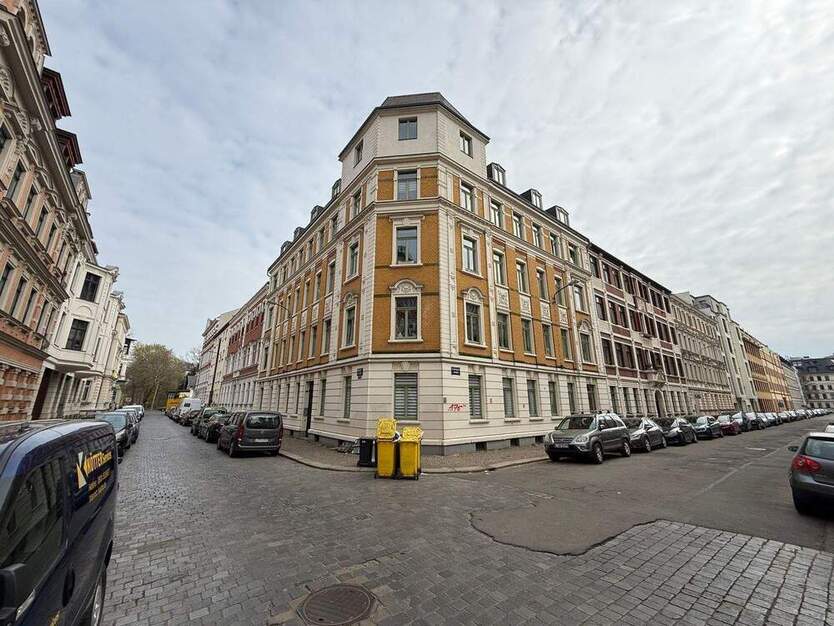 +++ Vermietete Eigentumswohnung mit großen Balkon +++ 2 zimmer