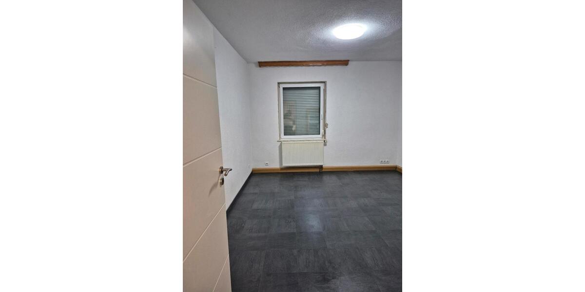 Etagenwohnung Neuburg an der Donau - 3 Zimmer, 52 m&sup2;, 155.000&euro; | Angebot:26709550