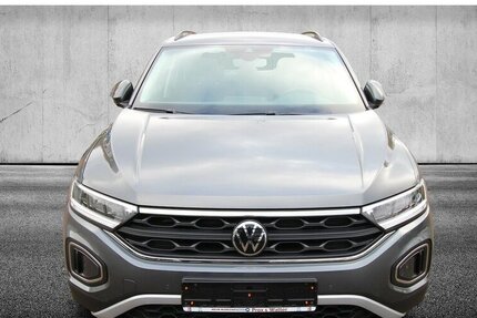 VW T-Roc TSI Life LED+KAMERA+WINTER-PAKET+ACC 42.334 km 19.900 € Hagenow 19230