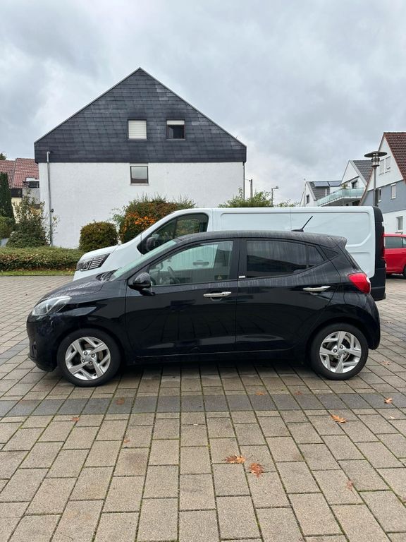 Hyundai i10 69.900 km 12.000 € Nürtingen 72622