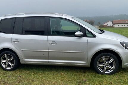VW Touran 196.000 km 10.250 &euro; Offenberg 94560