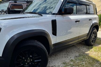 Land Rover Defender 100.000 km 46.900 &euro; Biberbach 86485
