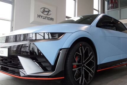 Hyundai IONIQ 5 1.800 km 59.780 € Papenburg 26871