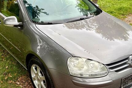 VW Golf 270.400 km 2.700 &euro; Weinböhla 01689